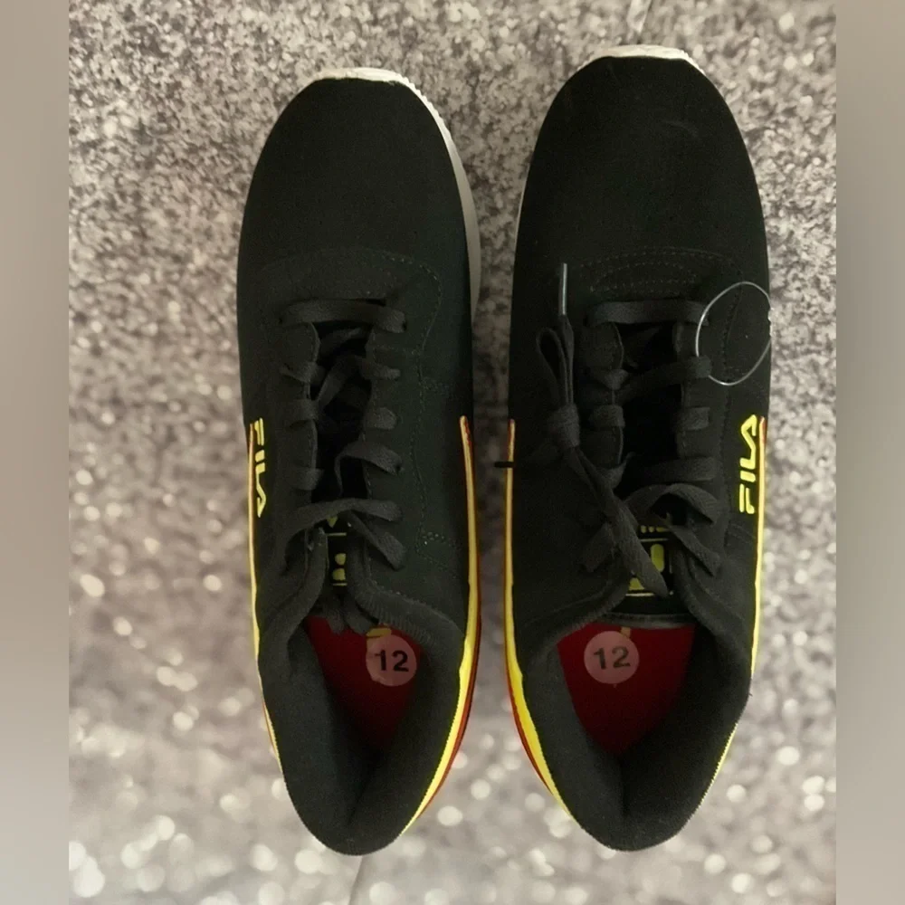 FILA Men’s Sneakers
